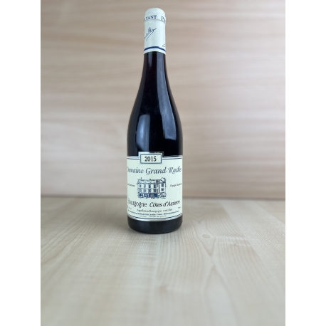 2015 AOC Bourgogne Côtes d'auxerre "Domaine Grand Roche"